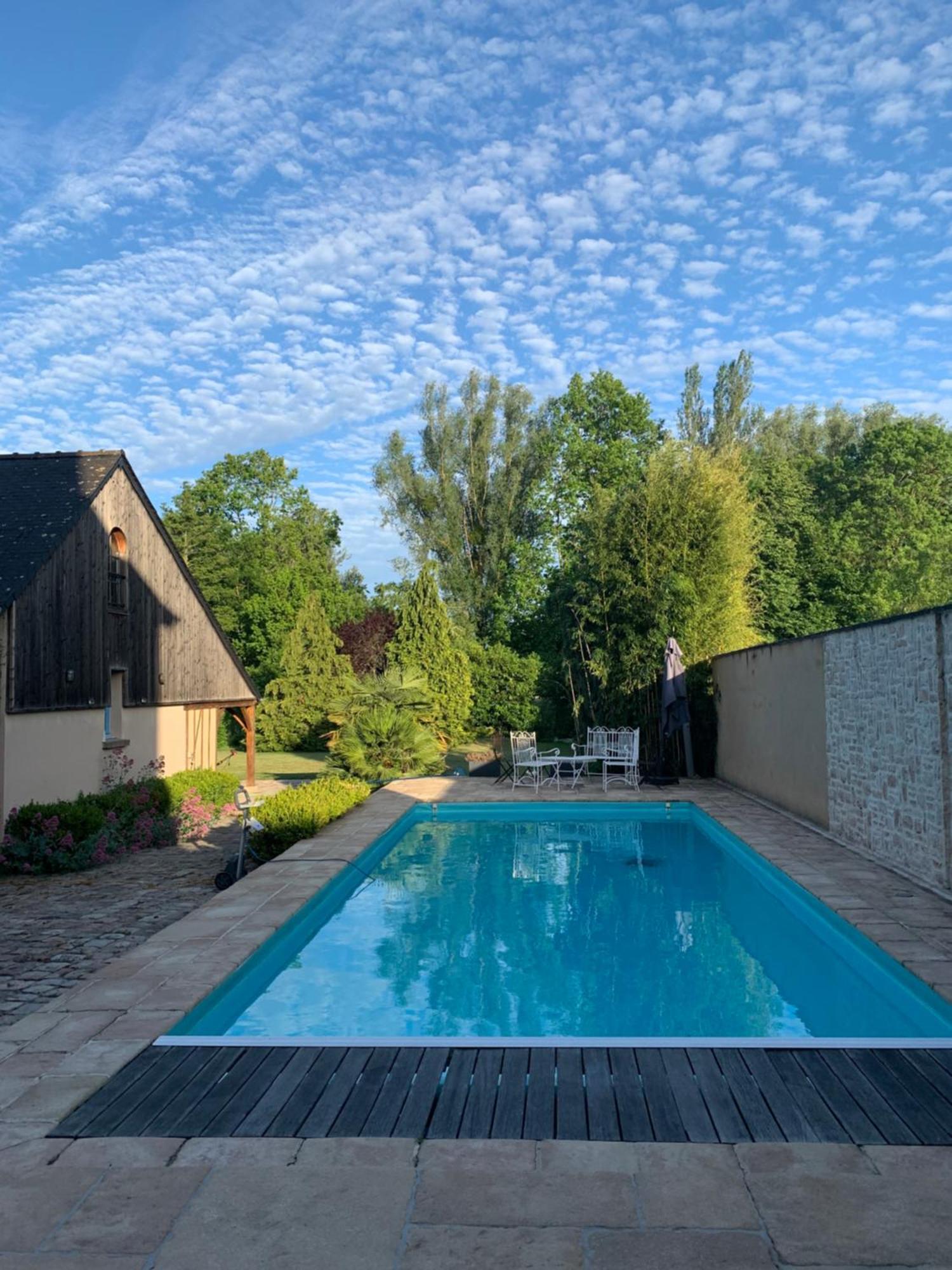 Le Relais Hotel Arnage Exterior photo